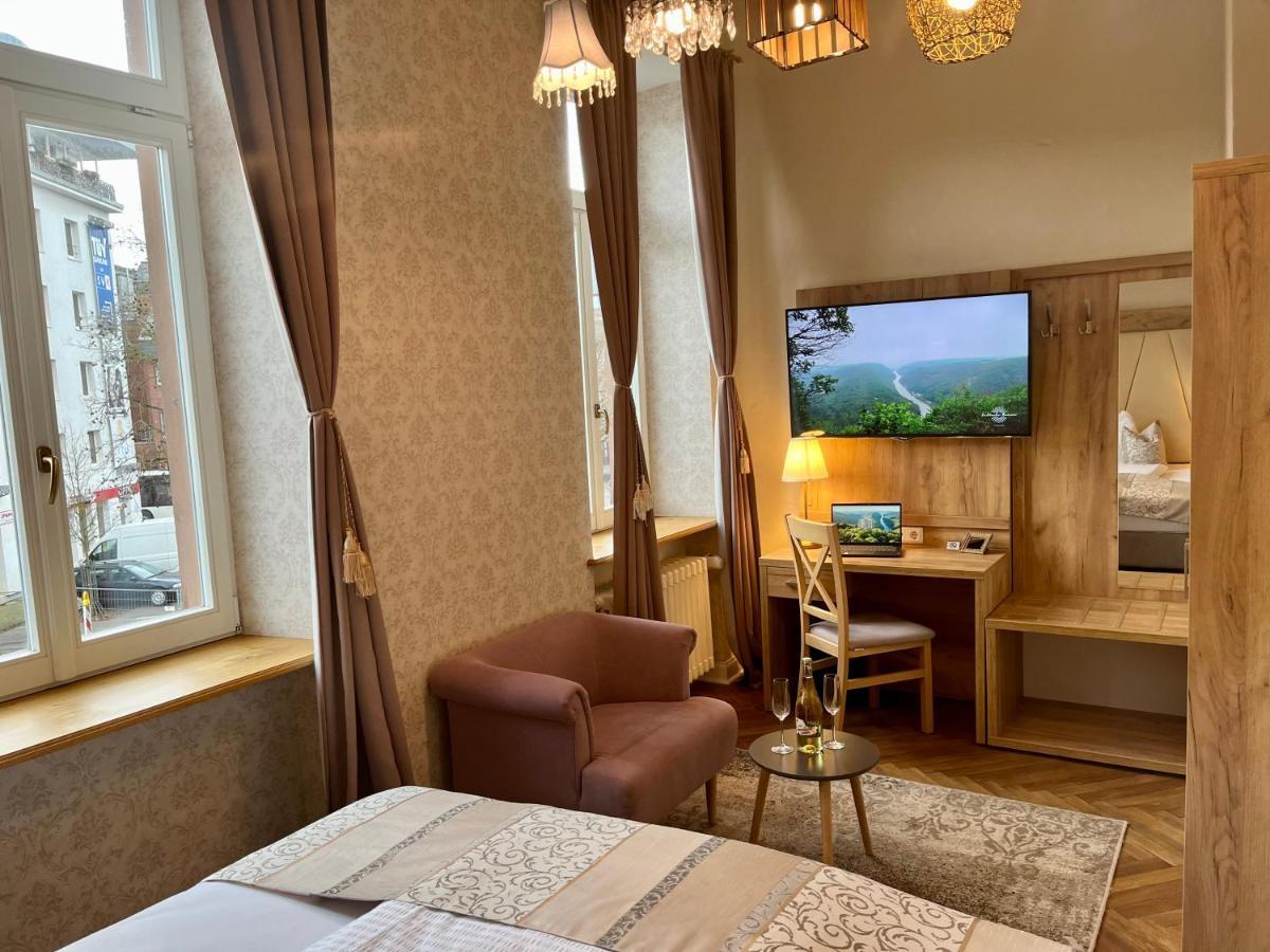 Hotel Stadtvilla Laux 梅尔齐 外观 照片