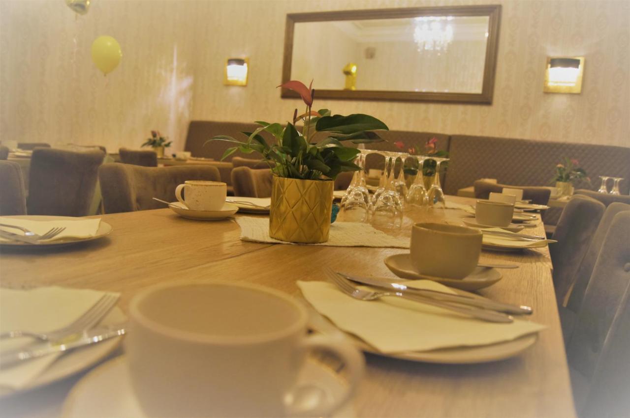 Hotel Stadtvilla Laux 梅尔齐 外观 照片