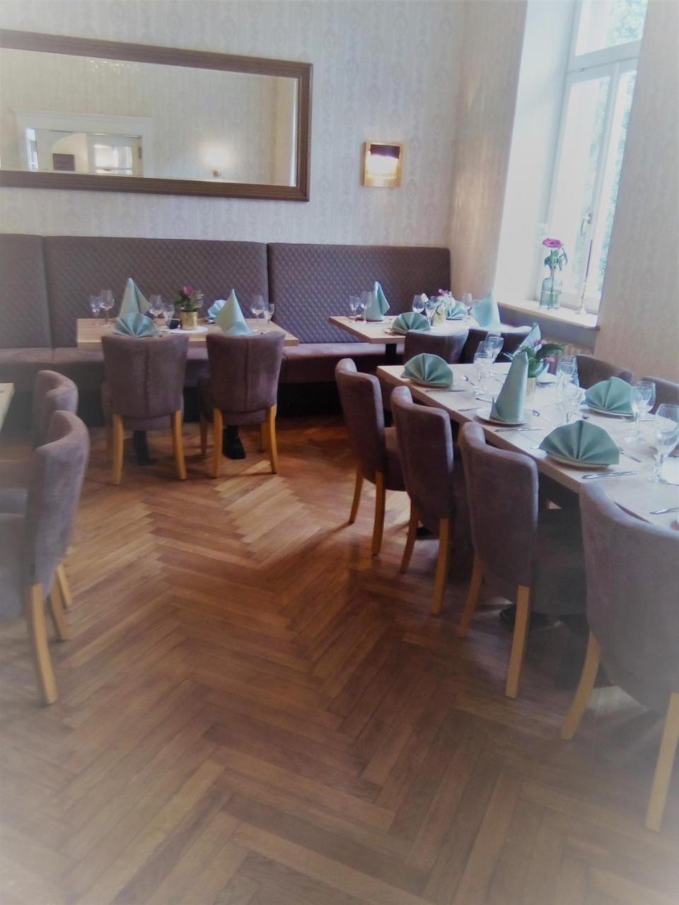 Hotel Stadtvilla Laux 梅尔齐 外观 照片