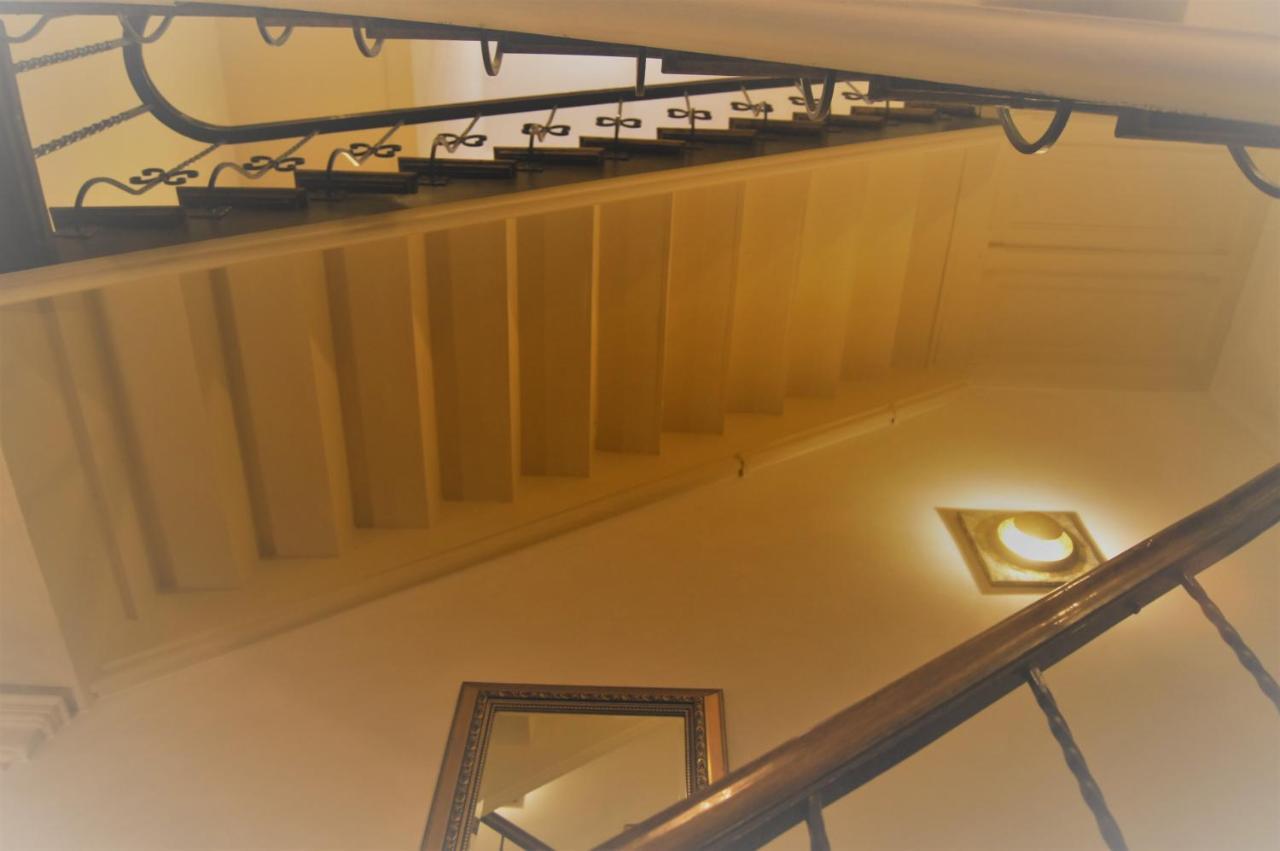 Hotel Stadtvilla Laux 梅尔齐 外观 照片